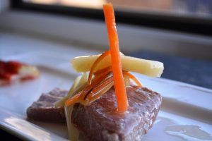 atun-rojo-en-escabeche-de-citricos