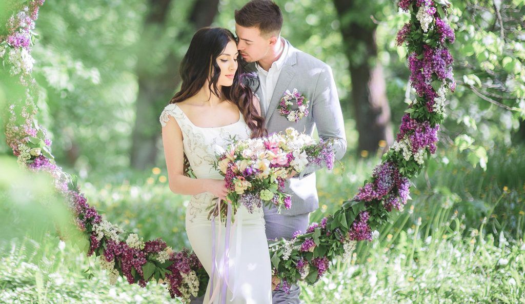 Pareja de novios jardin la noguera