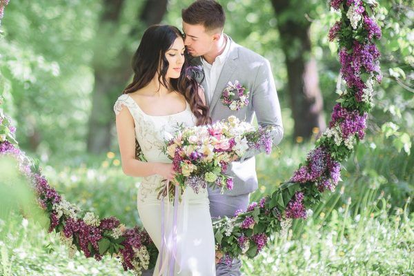 Pareja de novios jardin la noguera