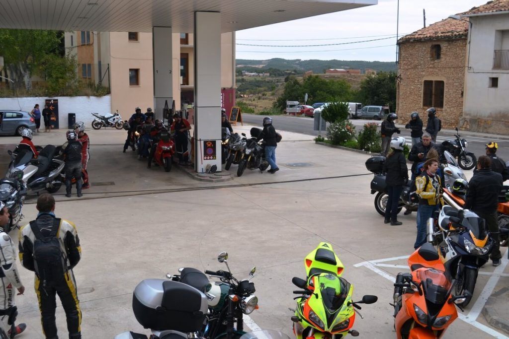 Hotel bar restaurante Guadalupe rutas moteras Matarraña Teruel Castellon Taragona
